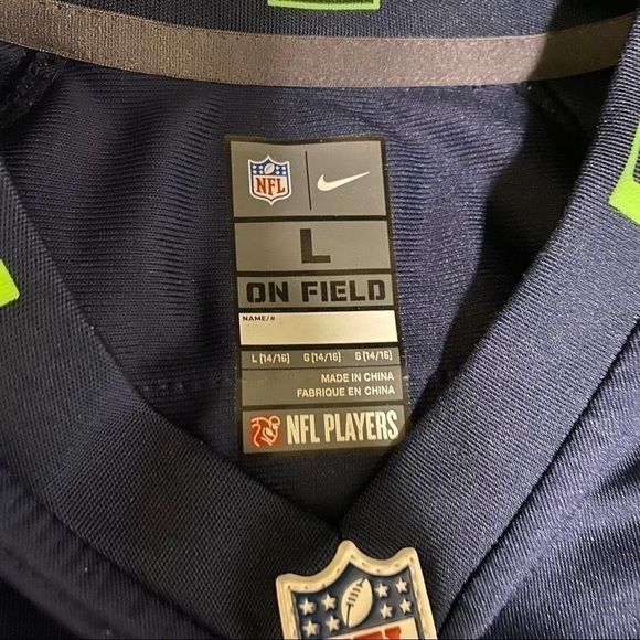 Russell Wilson Youth Nike Jersey - Picture 3 of 9